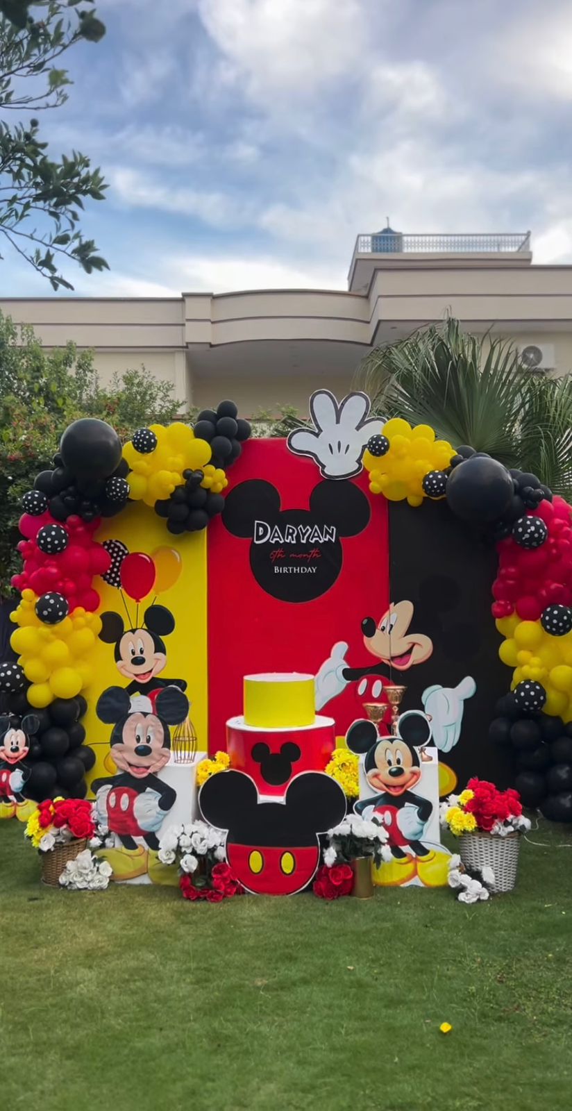 Micky Mouse Theme Decor